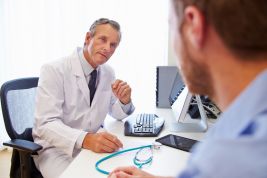 Gespräch mit Urologen zur Beschneidung Beschneidung - Informationen zur Nachsorge
